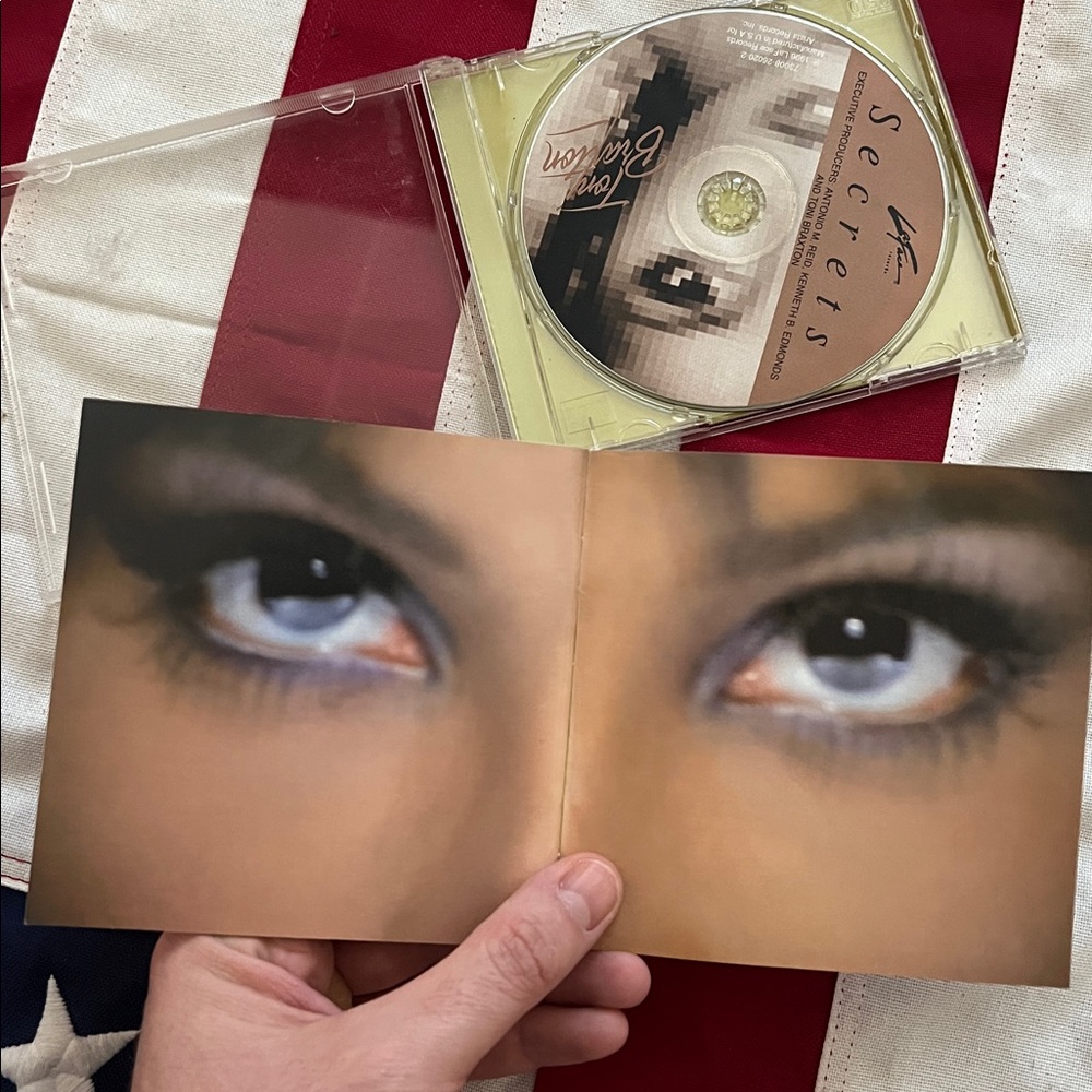 Toni Braxton 'Secrets' CD - Picture 6 of 8